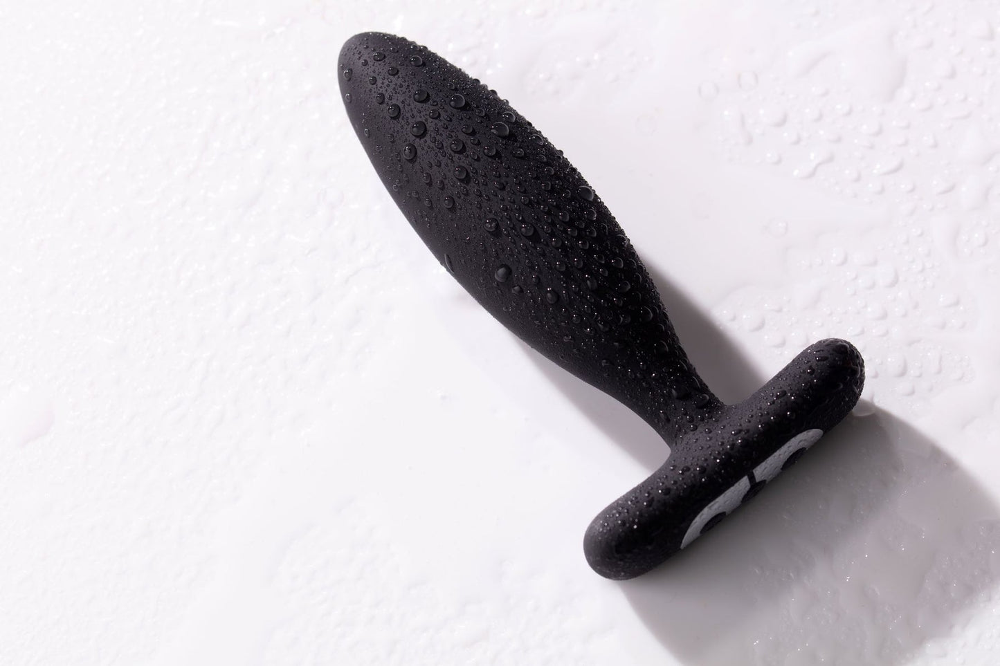 Vesta Vibrating Butt Plug Black - xtantric.ca